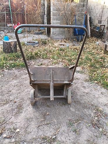 Садово-строительная тачка и тележка, Стальная, Двухколесная, Б/у, В розницу at lalafo.kg Садово-строительная тачка и тележка, Стальная, Двухколесная, Б/у, В розницу