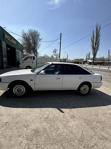 Mazda 626: 1990 г., 2 л, Ручные, Бензин, Лифтбек at lalafo.kg Mazda 626: 1990 г., 2 л, Ручные, Бензин, Лифтбек