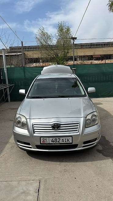 Toyota Avensis: 2004 г., 1.8 л, Ручные, Бензин, Универсал at lalafo.kg Toyota Avensis: 2004 г., 1.8 л, Ручные, Бензин, Универсал
