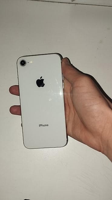IPhone 8, Б/у, 256 ГБ, Белый, 71 % at lalafo.kg IPhone 8, Б/у, 256 ГБ, Белый, 71 %