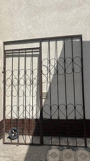 Решетки на балкон, Готовые, Б/у, Самовывоз at lalafo.kg Решетки на балкон, Готовые, Б/у, Самовывоз