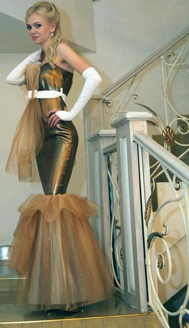 Выпускное платье!40-42р. для стройной девушки at lalafo.kg Выпускное платье!40-42р. для стройной девушки