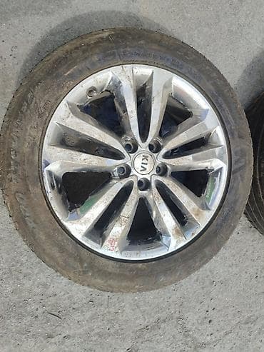 Шины,диски Kia carnival 2 2016 (б/у) КУЗОВНЫЕ ДЕТАЛИ - #капот at lalafo.kg Шины,диски Kia carnival 2 2016 (б/у) КУЗОВНЫЕ ДЕТАЛИ - #капот