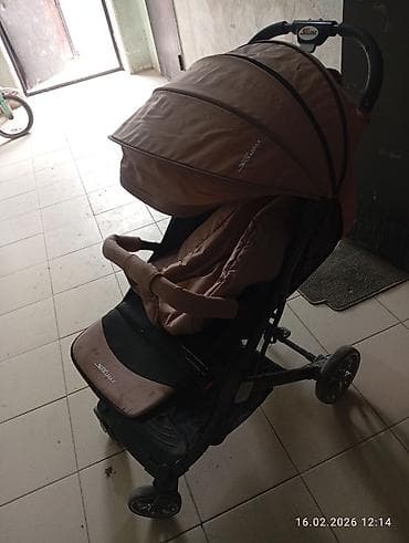 Коляска, цвет - Коричневый, Б/у at lalafo.kg Коляска, цвет - Коричневый, Б/у