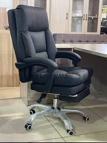 Офисное кресло, С колесиками, цвет - Черный, Экокожа at lalafo.kg Офисное кресло, С колесиками, цвет - Черный, Экокожа