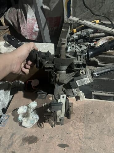 Рулевая колонка Toyota 2006 г., Б/у, Оригинал, Япония at lalafo.kg Рулевая колонка Toyota 2006 г., Б/у, Оригинал, Япония