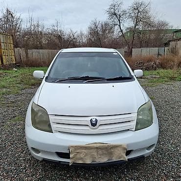 Toyota Ist: 2003 г., 1.5 л, Автомат, Бензин, Хэтчбэк at lalafo.kg Toyota Ist: 2003 г., 1.5 л, Автомат, Бензин, Хэтчбэк