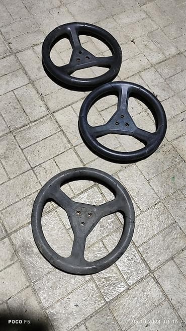 Продаю рули 1шт-1000сом на картинг подходит at lalafo.kg Продаю рули 1шт-1000сом на картинг подходит