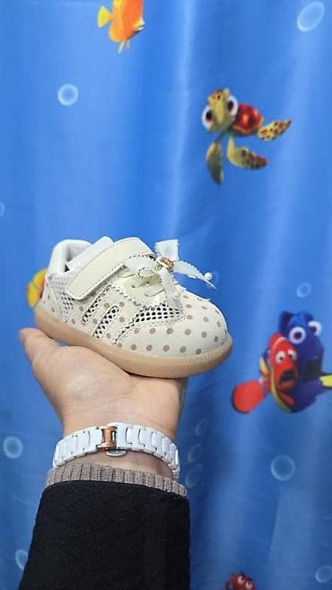 Детские качественные макасины кроссовки для малышей размеры,с 16 по at lalafo.kg Детские качественные макасины кроссовки для малышей размеры,с 16 по