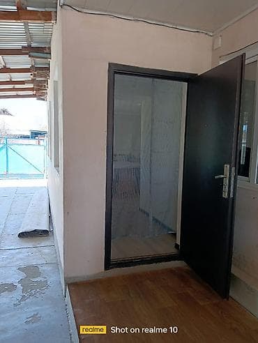 Продаётся жилой дом с большим двором и участком. Основные lalafo.kg да — 5 Продаётся жилой дом с большим двором и участком. Основные — 5