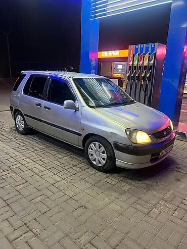 Toyota Raum: 2000 г., 1.5 л, Автомат, Бензин, Минивэн at lalafo.kg Toyota Raum: 2000 г., 1.5 л, Автомат, Бензин, Минивэн