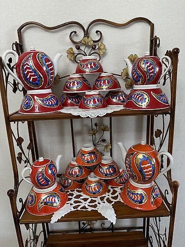 Легендарный чайные сервизы «Каламбур». В наборах: 2 чайника 2 кесе 8 at lalafo.kg Легендарный чайные сервизы «Каламбур». В наборах: 2 чайника 2 кесе 8