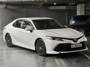 Toyota Camry: 2019 г., 2.5 л, Автомат, Гибрид, Седан at lalafo.kg Toyota Camry: 2019 г., 2.5 л, Автомат, Гибрид, Седан