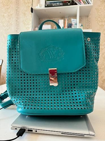 Классикалык сумкалар: Рюкзак, Материалы: Нукура булгаары, Аялдарга, Жаңы lalafo.kg да — 2 Классикалык сумкалар: Рюкзак, Материалы: Нукура булгаары, Аялдарга, Жаңы — 2