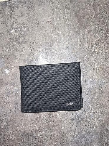 Кошелек, Lacoste, Тканевый материал, Мужские, Новый at lalafo.kg Кошелек, Lacoste, Тканевый материал, Мужские, Новый