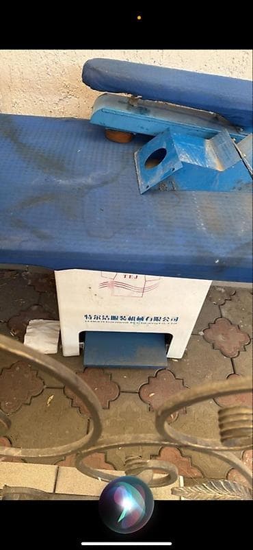 Промышленный гладильный стол утюжный стол б/у рабочий нужно только at lalafo.kg Промышленный гладильный стол утюжный стол б/у рабочий нужно только