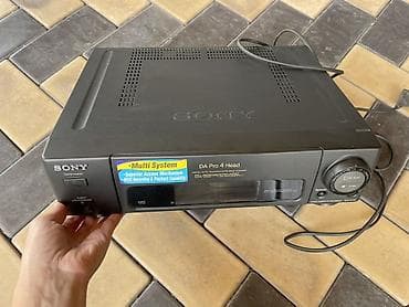 Видеомагнитофон SONY (VHS) - Многосистемный: поддержка at lalafo.kg Видеомагнитофон SONY (VHS) - Многосистемный: поддержка