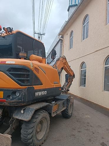 Экскаватор, Hyundai, Колесный at lalafo.kg Экскаватор, Hyundai, Колесный