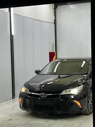 Toyota Camry: 2016 г., 2.5 л, Автомат, Бензин, Седан at lalafo.kg Toyota Camry: 2016 г., 2.5 л, Автомат, Бензин, Седан