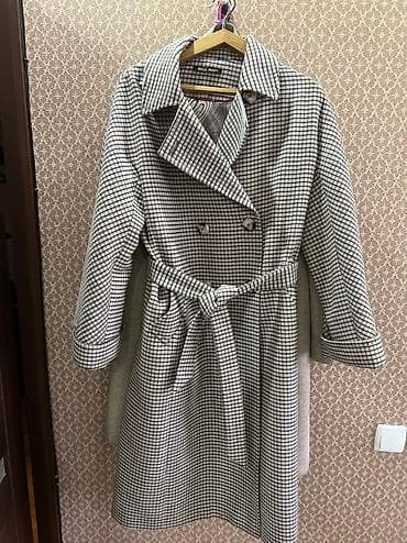 Продаю демисезонное пальто (Турция) почти новая, одевали пару раз цена at lalafo.kg Продаю демисезонное пальто (Турция) почти новая, одевали пару раз цена
