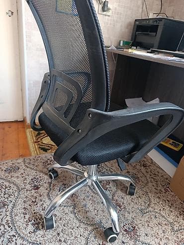 Офис шкафтары: Офис креслолор, Колдонулган, Дөңгөлөктүү, түсү - Кара lalafo.kg да — 2 Офис шкафтары: Офис креслолор, Колдонулган, Дөңгөлөктүү, түсү - Кара — 2