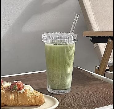 Стакан-шейкер с крышкой и трубочкой - Материал: прозрачное стекло. - at lalafo.kg Стакан-шейкер с крышкой и трубочкой - Материал: прозрачное стекло. -