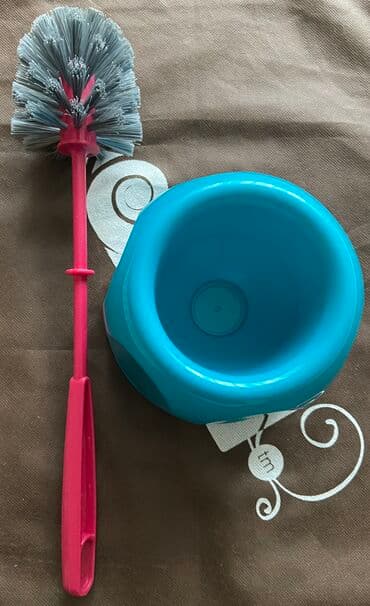 Продам Ершик для унитаза + подставка (Новое) at lalafo.kg Продам Ершик для унитаза + подставка (Новое)