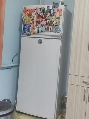 Холодильник двухкамерный, классический белый. Основные особенности: - at lalafo.kg Холодильник двухкамерный, классический белый. Основные особенности: -