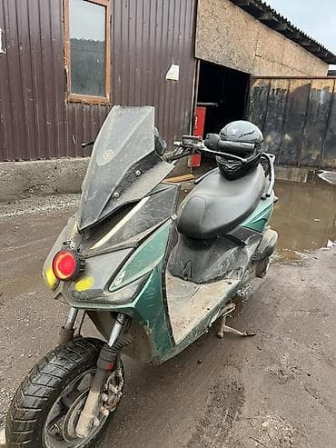 Тип скутера 150 куб. см, Бензин, Б/у at lalafo.kg Тип скутера 150 куб. см, Бензин, Б/у