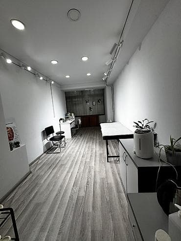 Кабинет для косметологии/массажа/lash&brow Светлый оборудованный at lalafo.kg Кабинет для косметологии/массажа/lash&brow Светлый оборудованный