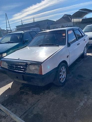 ВАЗ (ЛАДА) 21099: 2026 г., 1.6 л, Механика, Бензин, Седан at lalafo.kg ВАЗ (ЛАДА) 21099: 2026 г., 1.6 л, Механика, Бензин, Седан