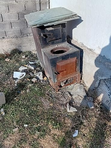 Металлическая печь-буржуйка на твердом топливе. Описание: - Материал at lalafo.kg Металлическая печь-буржуйка на твердом топливе. Описание: - Материал