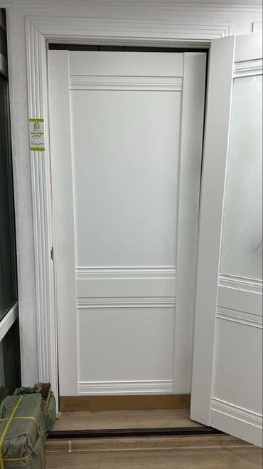 Межкомнатная раздвижная дверь-купе в классическом стиле at lalafo.kg Межкомнатная раздвижная дверь-купе в классическом стиле