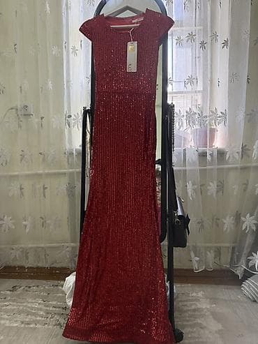 Вечернее платье, Русалка, Длинная модель, С рукавами, С пайетками, S at lalafo.kg Вечернее платье, Русалка, Длинная модель, С рукавами, С пайетками, S