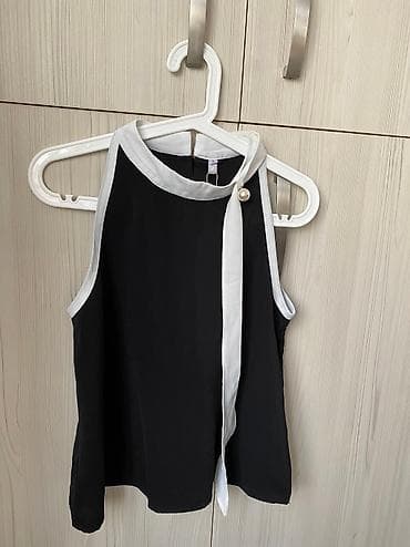 Новые блузы размер С по 1800 сом at lalafo.kg Новые блузы размер С по 1800 сом