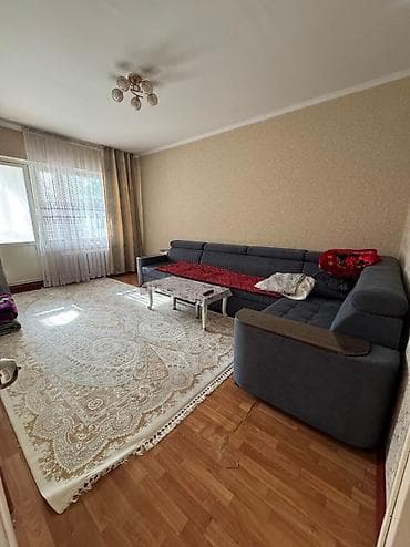 3 комнаты, 62 м², 105 серия, 2 этаж, Косметический ремонт at lalafo.kg 3 комнаты, 62 м², 105 серия, 2 этаж, Косметический ремонт