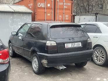 Volkswagen Golf: 1992 г., 1.8 л, Механика, Бензин, Хетчбек lalafo.kg да — 8 Volkswagen Golf: 1992 г., 1.8 л, Механика, Бензин, Хетчбек — 8