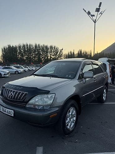 Lexus RX: 2001 г., 3 л, Автомат, Бензин, Кроссовер lalafo.kg да Lexus RX: 2001 г., 3 л, Автомат, Бензин, Кроссовер
