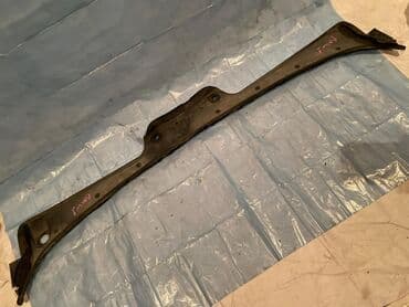 Жабо BMW, Б/у, Оригинал at lalafo.kg Жабо BMW, Б/у, Оригинал