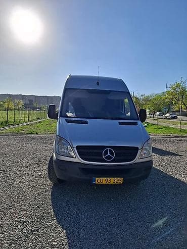 Легкий грузовик, Mercedes-Benz at lalafo.kg Легкий грузовик, Mercedes-Benz