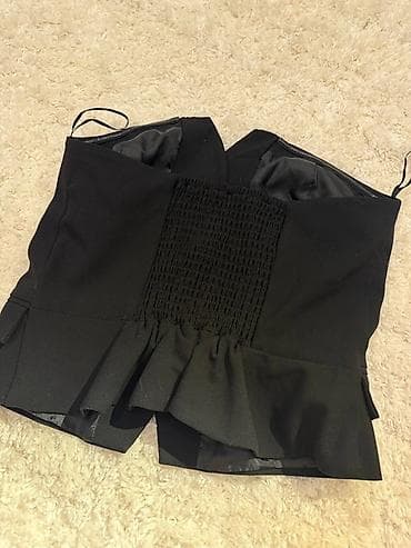 Другие жилеты M, цвет - Черный at lalafo.kg Другие жилеты M, цвет - Черный