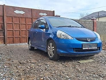 GAC: Honda Fit: 2005 г., 1.5 л, Вариатор, Бензин, Хэтчбэк at lalafo.kg — 1 GAC: Honda Fit: 2005 г., 1.5 л, Вариатор, Бензин, Хэтчбэк — 1