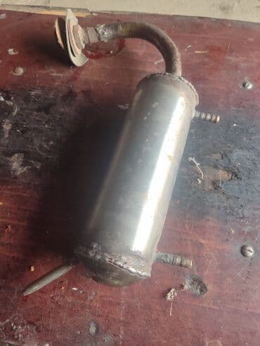 Самодельный металлический ресивер/бак (небольшой объем) at lalafo.kg Самодельный металлический ресивер/бак (небольшой объем)