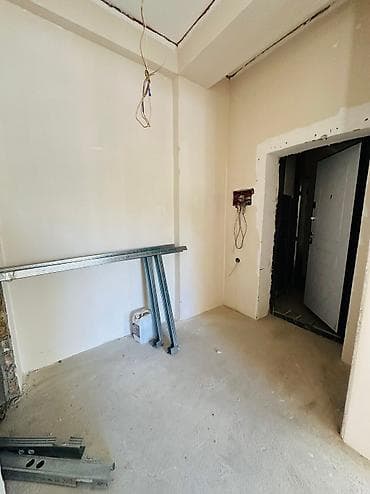 2 комнаты, 81 м², Индивидуалка, 3 этаж, Готовая ПСО (под самоотделку) at lalafo.kg — 10 2 комнаты, 81 м², Индивидуалка, 3 этаж, Готовая ПСО (под самоотделку) — 10