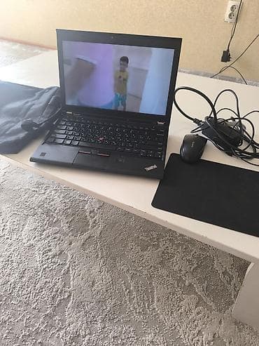 Акустическая гитара, классическая форма дредноут, матовый чёрный цвет lalafo.kg да — 2 Акустическая гитара, классическая форма дредноут, матовый чёрный цвет — 2