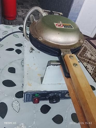 Электрическая вафельница для «бабл-вафель» (egg waffle, Hong Kong at lalafo.kg Электрическая вафельница для «бабл-вафель» (egg waffle, Hong Kong