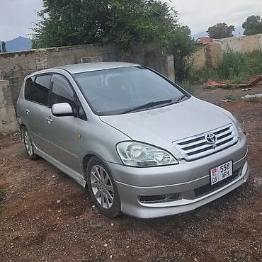 Toyota Ipsum: 2002 г., Минивэн at lalafo.kg Toyota Ipsum: 2002 г., Минивэн