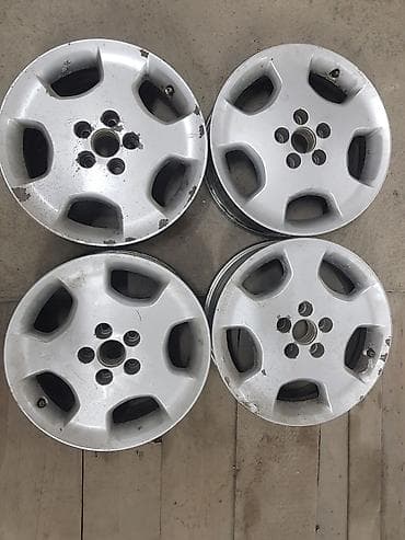 Литые Диски R 17 Toyota, Комплект, отверстий - 5, Б/у at lalafo.kg Литые Диски R 17 Toyota, Комплект, отверстий - 5, Б/у