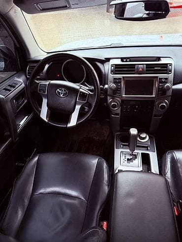 Toyota 4Runner: 2010 г., 4 л, Автомат, Бензин, Внедорожник at lalafo.kg — 3 Toyota 4Runner: 2010 г., 4 л, Автомат, Бензин, Внедорожник — 3
