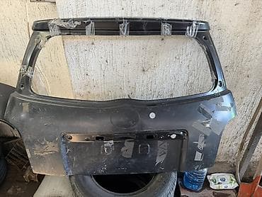 Крышка багажника Toyota, Новый, Оригинал at lalafo.kg Крышка багажника Toyota, Новый, Оригинал